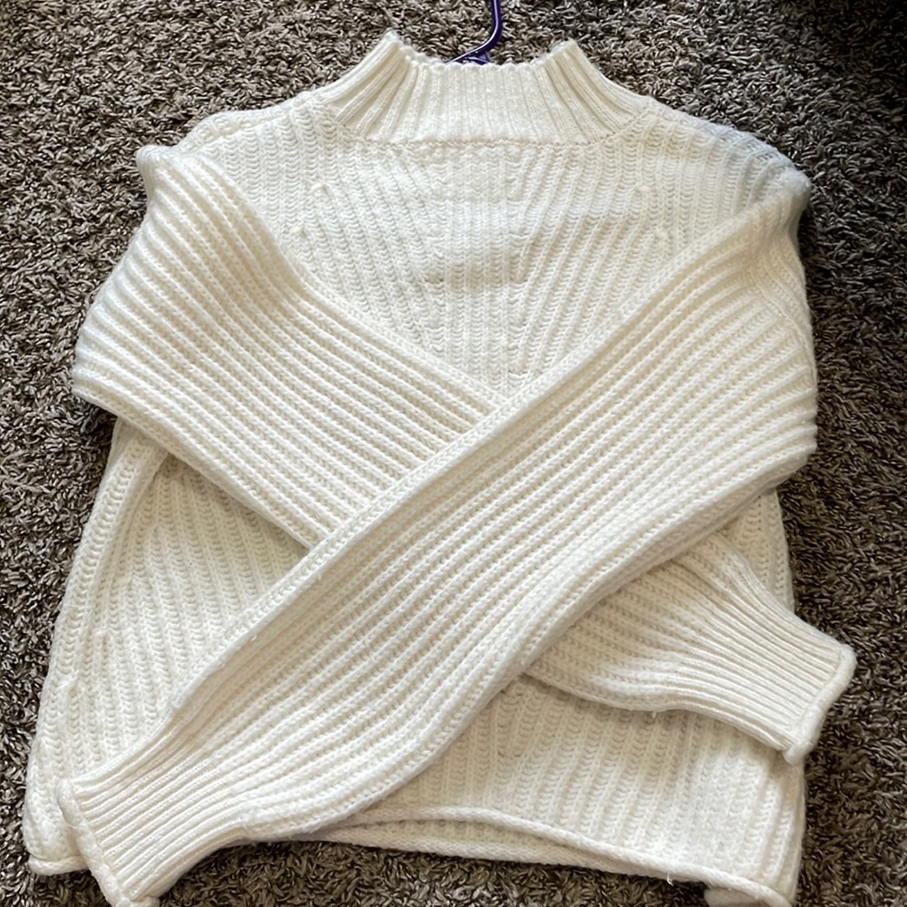 White knit sweater